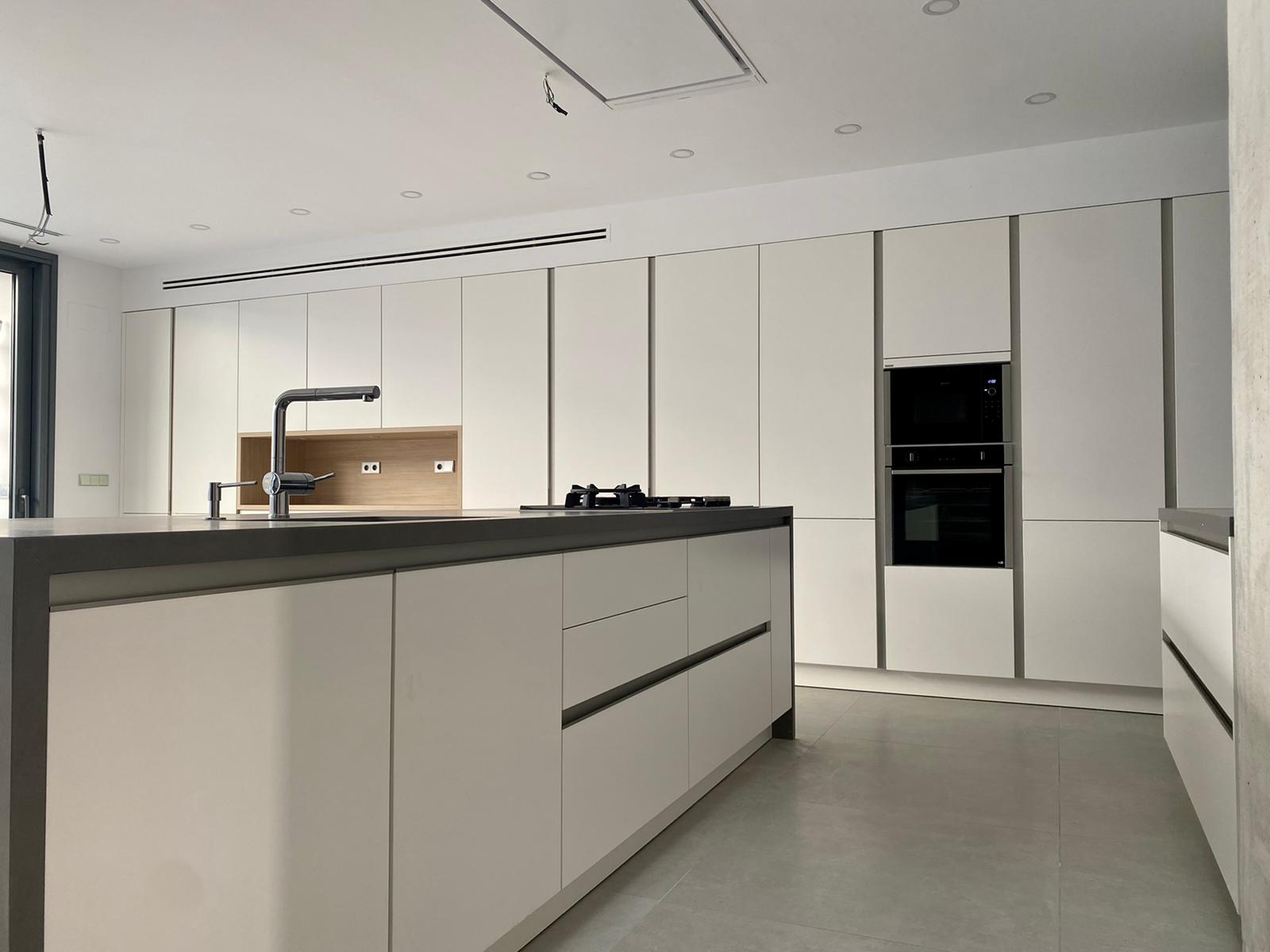 Fotos De Obra De Nueva Construccion De. Vivienda Unifamiliar De 450 M2 En Sevilla Capital Nervion 39